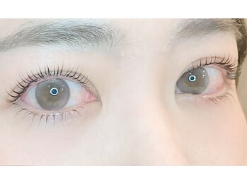 ザビー(THE B)/パリジェンヌラッシュ