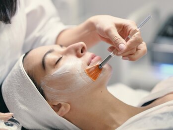 スーワイの写真/【韓国肌管理でうるツヤ肌GET♪】最新ピーリングでシワシミ改善&ニキビケア！透明感あふれるモテ肌に◎