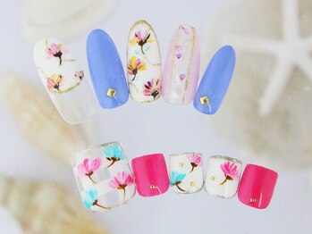 ライリアネイル(Rairia nail)/ネイルデザイン【2】