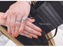 エモ(emo)/ニュアンスネイル