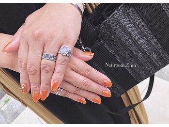 エモ(emo)/ニュアンスネイル