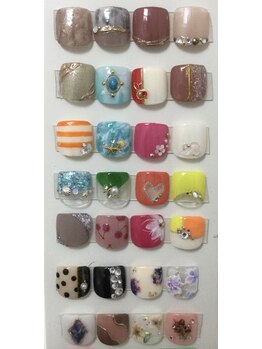 ベルクオーレ(Bellu cuore)/選べるアート　フットネイル