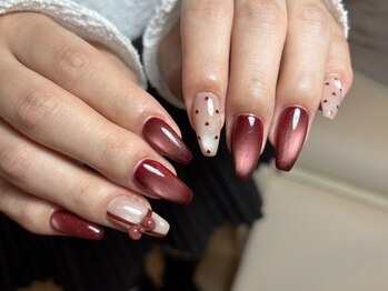 フェアリーテイル エクセレント(Fairy tail Excellent)の写真/【烏丸】クリスマス・成人式にも◎持ち込み＆長さ出しOK♪華やかネイルで主役級の指先に＊