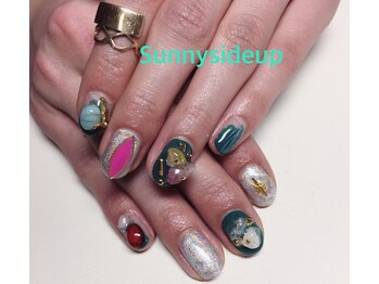 サニーサイドアップ ネイル(Sunny SideUp nail)/green×silver art nail