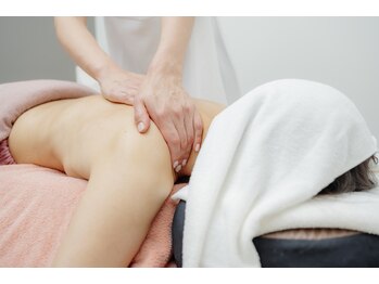 ポーラ ルミアスボーテ 三郷中央西口店(POLA Lumias Beaute)/お尻のコリまで♪