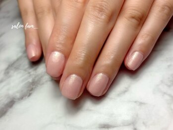 サロンファム(salon fam_)の写真/噛み爪/薄くて割れやすい/二枚爪/深爪/形がコンプレックスなど…二人三脚で自信の持てる指先へサポート★