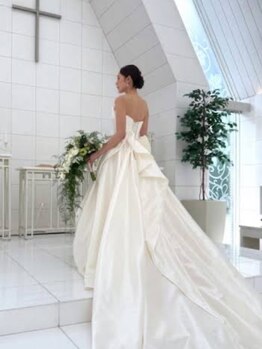 スカイ(sky)の写真/【吉川駅4分】挙式直前でも変わる。360度美しい花嫁へ。立体小顔×水光肌×巻き肩改善