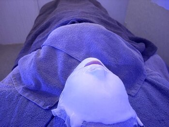 クレール(CLAIR)の写真/【毛穴洗浄付き】エンビロンビタミンA・C導入でメイクのりの違いを速攻実感♪毛穴レス肌へ￥4400