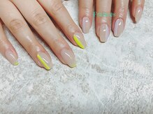 フランセス(Frances)/アシメ　ラインアート