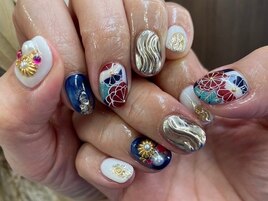 成人式ネイルもやり放題で★