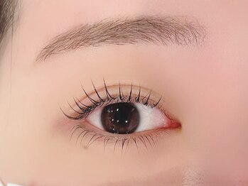 ミント(mint)の写真/【可愛さx抜け感】好印象な目元はナチュラルデザインが◎TPOにあわせたシンプルで上品な仕上がりもお任せ♪