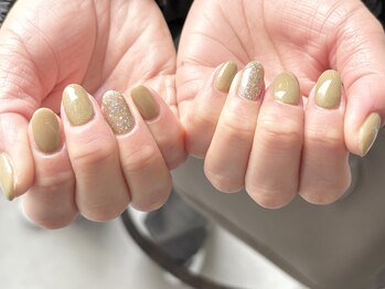 グリーン×ラメ