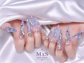 ブルー氷結ちゅるんゴデ夏ネイル