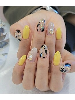 ローズ56(Rose56)/秋冬ネイル うずら柄