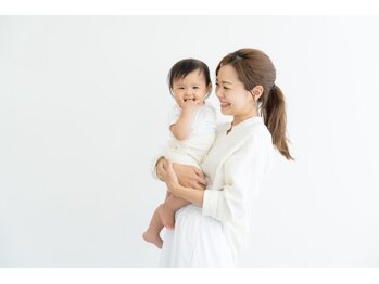 はま美容整体院の写真/＼小さなお子様がいるママさんも大歓迎／お子様連れの方も気兼ねなくご来店可能♪骨盤矯正で産後ケアに◎