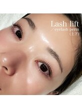 ヒパヒパ(Hipahipa!)/まつげパーマ 上下 ☆