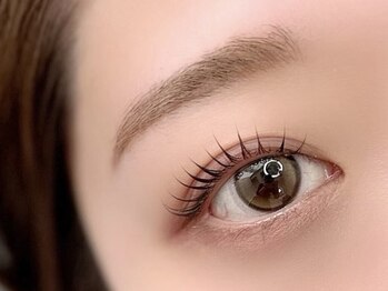 エル 吉祥寺(Ailes)の写真/【次世代カール】まつげパーマ/パリジェンヌ◇お目元に合わせたデザインで自然かつ印象的なお目元へ◇