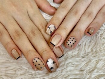 リリ 香椎店(ReRe)の写真/【10月NEW OPEN☆】時短が嬉しい♪まつげとネイルの同時施術可能★ベテランスタッフ在籍サロン