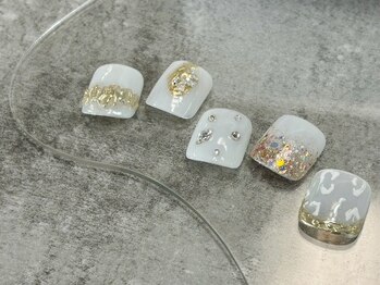 プティ アイビューティ 京橋店(peTiT eyebeauty)/フットネイル 親指アート