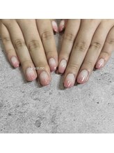 ルーヴル(LOUVRE)/gradation nail♪