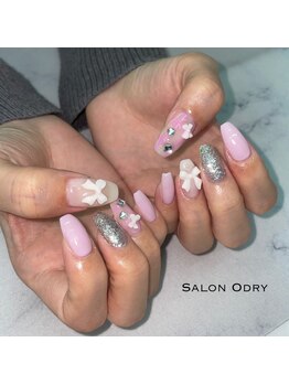 ４本アート★持ち込みOK