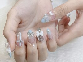 水色でガーリー清楚系ワンホン