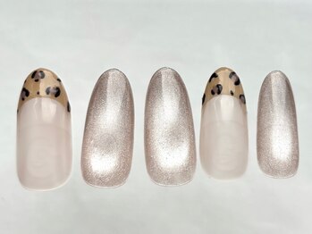 ワンホンマグアニマル8500円