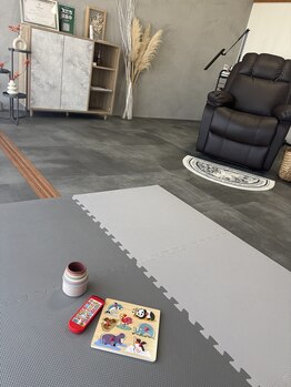 ケートゥー(K to.)の写真/【お子様同伴ＯＫ】完全個室の貸切空間♪周りを気にせず、高技術まつ毛パーマで自分へのご褒美を★