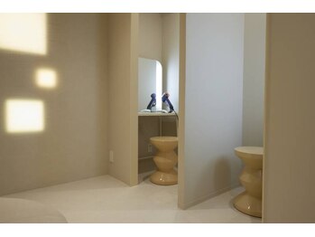 ステムセルサロン ジングウマエ(STEMCELLSALON JINGUMAE)/