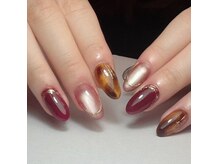 サティス ネイル(SATIS NAIL)の雰囲気(秋に人気のベッコウネイル)
