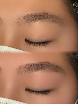 アクシア ビューティー サロン(AXSIA)/【アイブロウWAX】