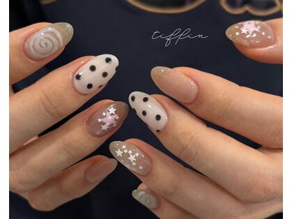 ネイルサロン ティフィン(tiffin)の写真