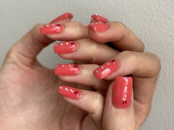 インザピンクリリー(in the pink LILY)/個性派ネイル