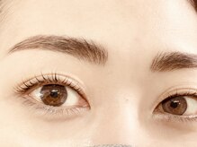 サロン アウラ(salon AULA)/ハリウッドブロウリフト　7500円