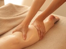 アウン(aun.)の雰囲気（むくみやすいふくらはぎもリンパを流しでスッキリ美脚に★）