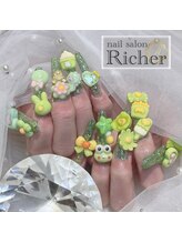 エスフィーネイルサロン リシェル(Esfy nailsalon Richer)/持ち込みパーツネイル