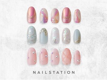 ネイルステーション アルカキット錦糸町店(NAIL STATION)の写真/華やかネイルで輝く指先へ♪爪が薄い方もご相談ください！地爪を削らないパラジェル使用☆