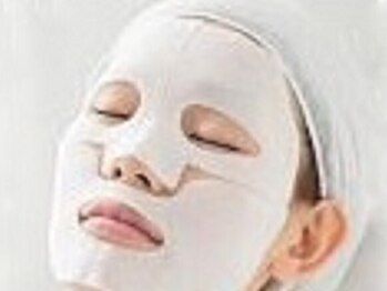 ノエビア ビューティスタジオ 熊本(NOEVIR Beauty Studio)の写真/透明感あふれる肌へ☆メラニンの生成を抑え、美白ケア×癒しの時間で潤い輝くフェイシャル体験をぜひ♪