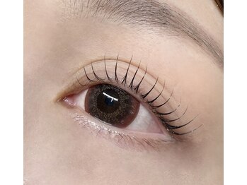 アトリエバンビ(atelier Bambi)/まつげパーマ・ラッシュリフト＊