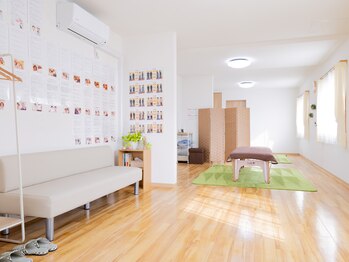 心整体 長岡京院/院内は明るく、ゆったり♪