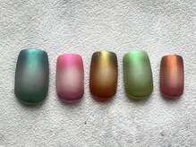 シープラスエー(C+A)/すりガラス風カラフルネイル