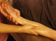 推拿處はりきゅあ はりきゅあ子宝院/リンパ流し　腕