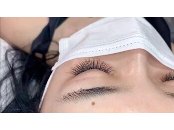 サロンドルネ(Salon De Rene)/フラットラッシュ