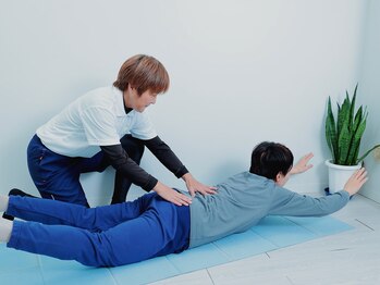 たかみ整体院 高槻/背部のトレーニング