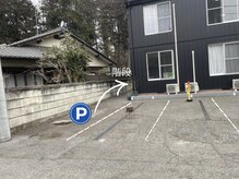 バニラ(Vanilla)の雰囲気（建物前6番にお停めください。階段を上がり目の前のお部屋《2F》）