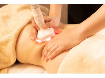 リノア(Lino'aka)の写真/圧倒的効果◎【セルライトゼロでサイズダウン!】セル脂肪分解マッサージ!ただ痩せるではなく、美ボディへ!