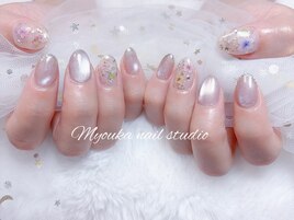 キラキラはなネイル