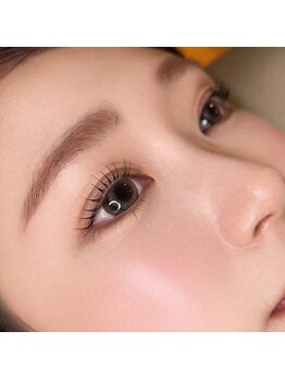 ララアンジュ(LaLa-ange)の写真/マツパかマツエクで迷う方必見】丁寧なカウンセリングで叶う！やりすぎない大人のナチュラル上品アイ