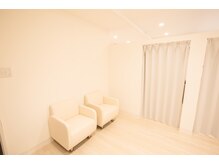 バズ カイロプラクティック(VAZ)/待合　