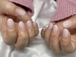 ピンクグラデーションネイル